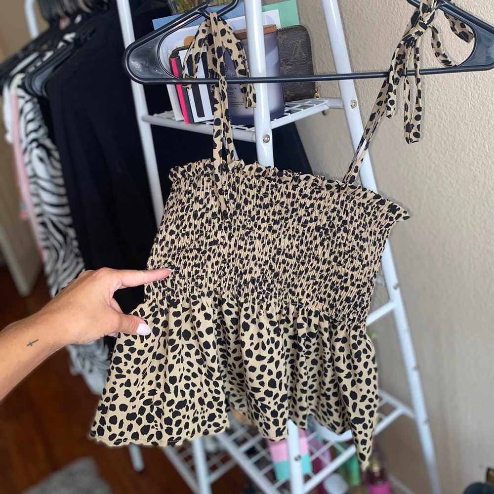 Girly dotted pattern summer tank - Picture 2 of 2